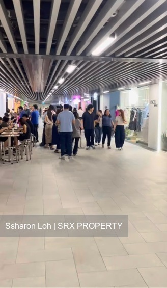 8 CLUB STREET (D1), Retail #636590501